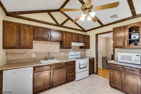 6 Struble Place Wantage NJ 07461