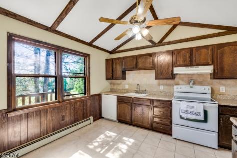 6 Struble Place Wantage NJ 07461