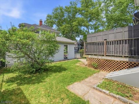 122 Glenwood Avenue Bloomfield NJ 07003