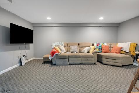 38 Post Lane Riverdale NJ 07457