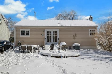 38 Post Lane Riverdale NJ 07457