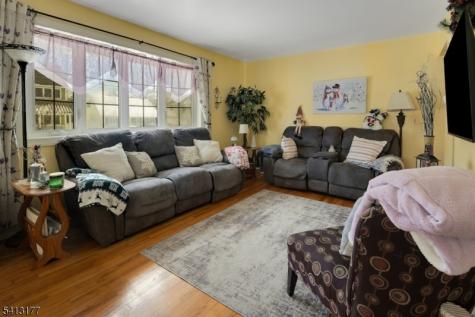 38 Post Lane Riverdale NJ 07457