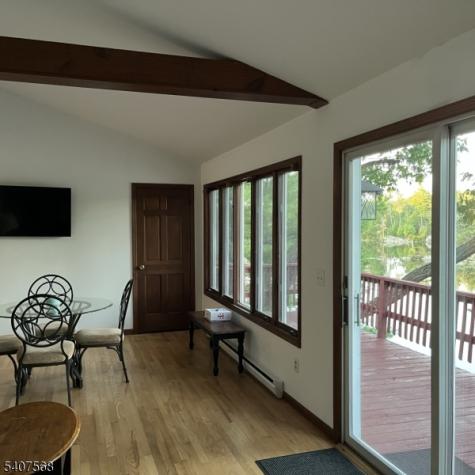 6 Jans Way Byram NJ 07821