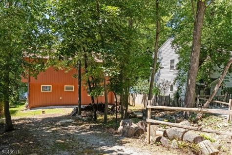 907 Plymouth Lake Drive Stillwater NJ 07860