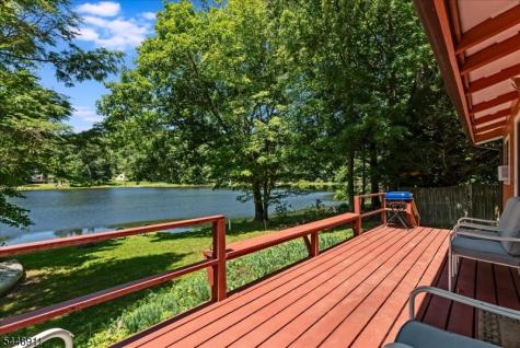 907 Plymouth Lake Drive Stillwater NJ 07860