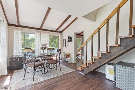 907 Plymouth Lake Drive Stillwater NJ 07860