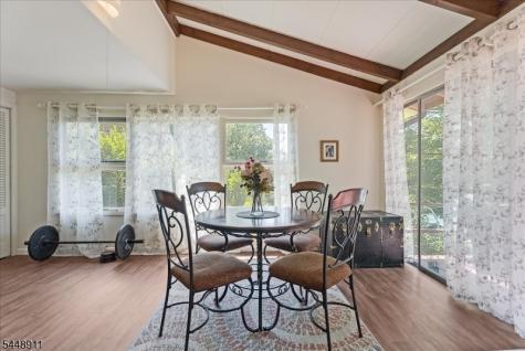 907 Plymouth Lake Drive Stillwater NJ 07860