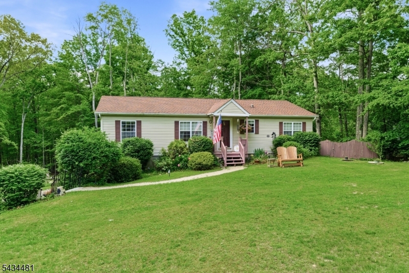 11 Fox Run Montague NJ 07827