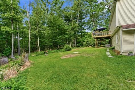 11 Fox Run Montague NJ 07827