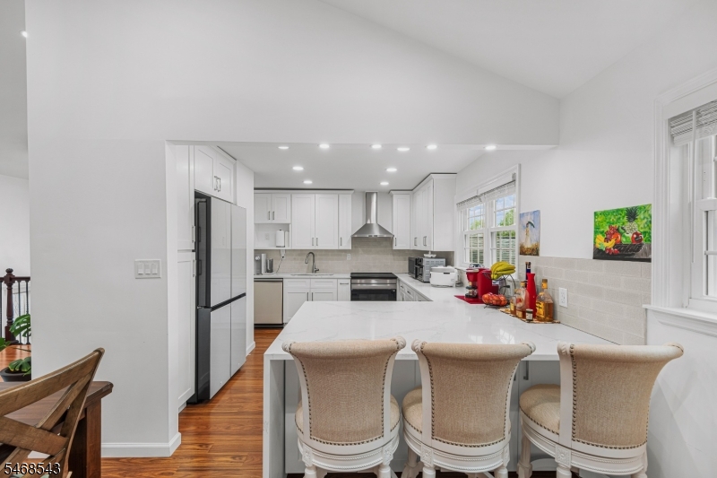 313 Suttons Lane Edison NJ 08817