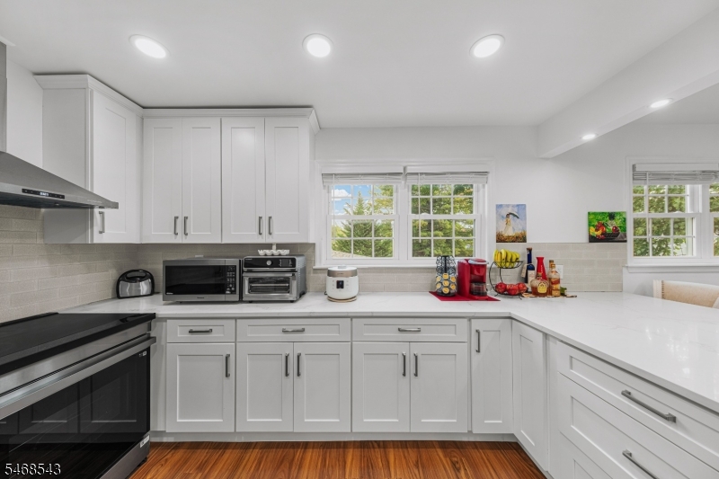 313 Suttons Lane Edison NJ 08817