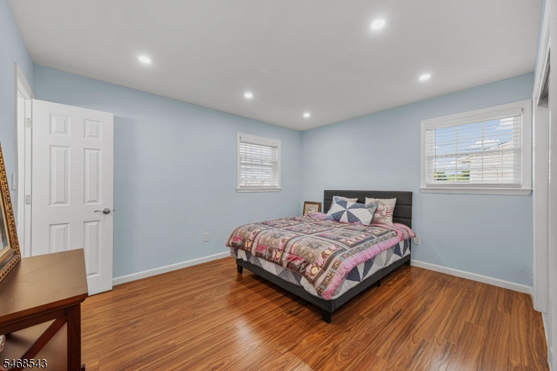 313 Suttons Lane Edison NJ 08817