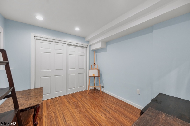 313 Suttons Lane Edison NJ 08817
