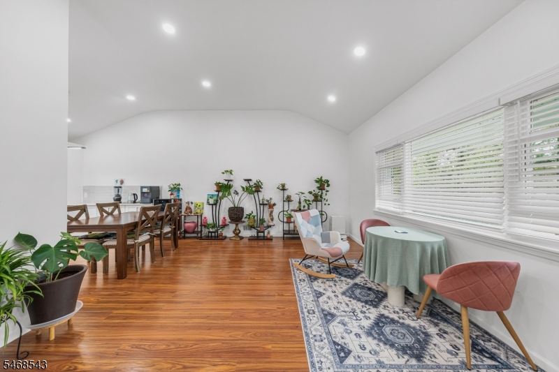 313 Suttons Lane Edison NJ 08817