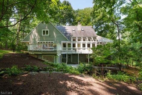 30 Poor Farm Road Hopewell NJ 08534