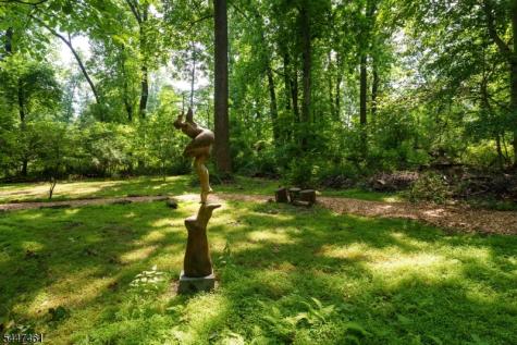 30 Poor Farm Road Hopewell NJ 08534