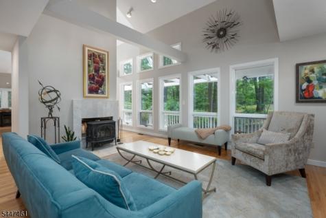30 Poor Farm Road Hopewell NJ 08534