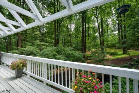 30 Poor Farm Road Hopewell NJ 08534