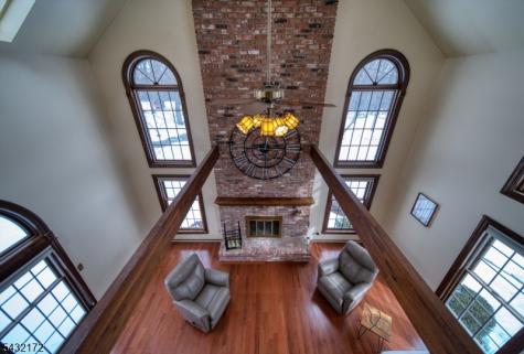 40 Rustic Trail Raritan NJ 08822