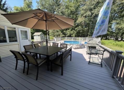 40 Rustic Trail Raritan NJ 08822