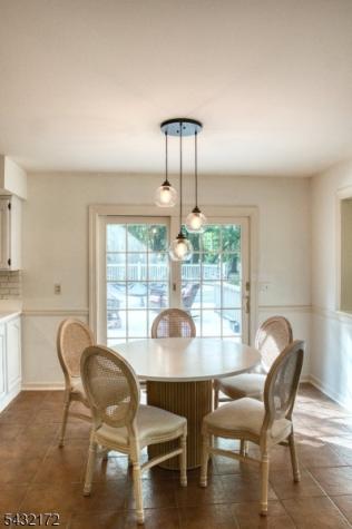 40 Rustic Trail Raritan NJ 08822