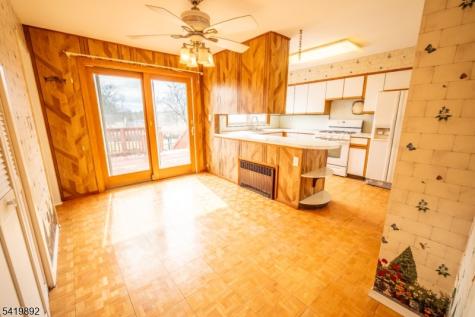 119 Reynolds Avenue Parsippany-troy Hills NJ 07054