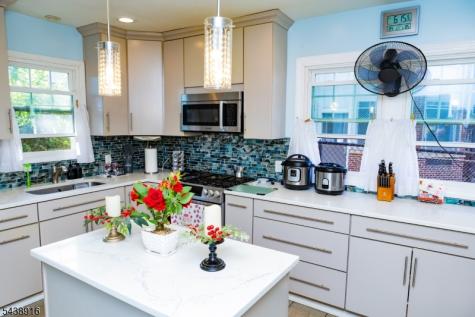 848 Cross Avenue Elizabeth NJ 07208
