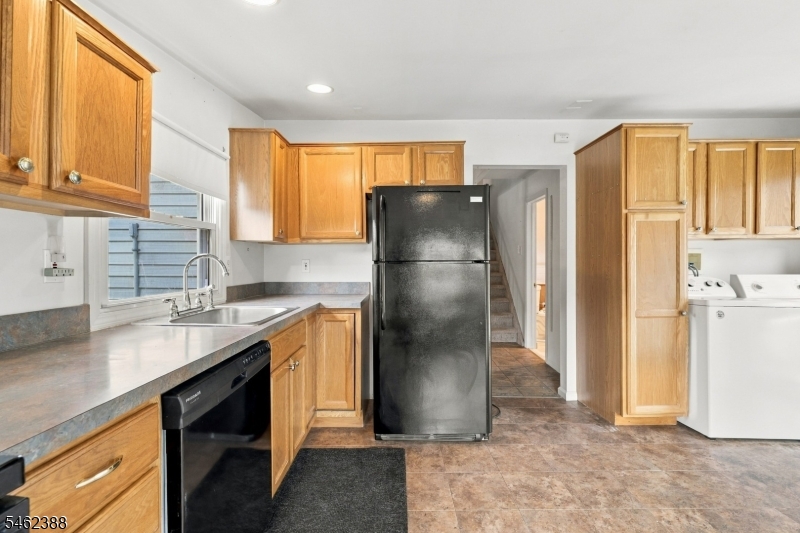 33 Schwarz Boulevard Jefferson NJ 07849