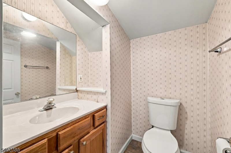 33 Schwarz Boulevard Jefferson NJ 07849
