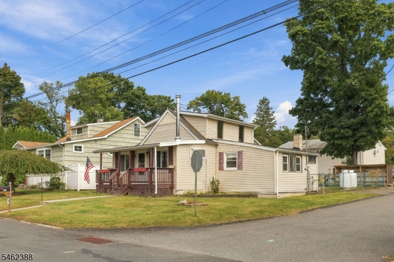 33 Schwarz Boulevard Jefferson NJ 07849