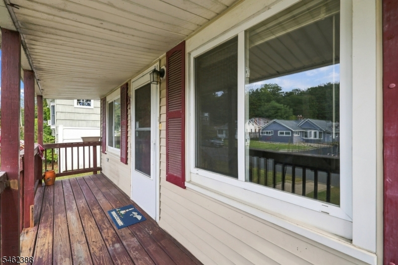 33 Schwarz Boulevard Jefferson NJ 07849