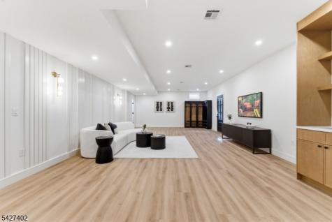 43 Orchard Road Florham Park NJ 07932