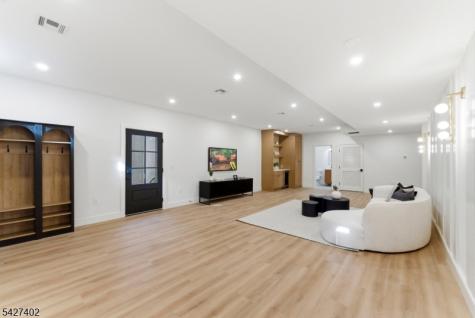 43 Orchard Road Florham Park NJ 07932