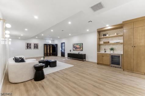 43 Orchard Road Florham Park NJ 07932