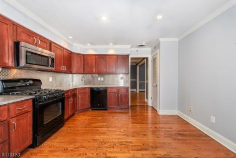 232 Hidden Glen Court Franklin Lakes NJ 07417