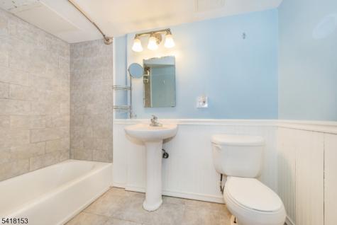 232 Hidden Glen Court Franklin Lakes NJ 07417