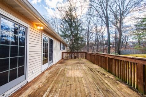 232 Hidden Glen Court Franklin Lakes NJ 07417