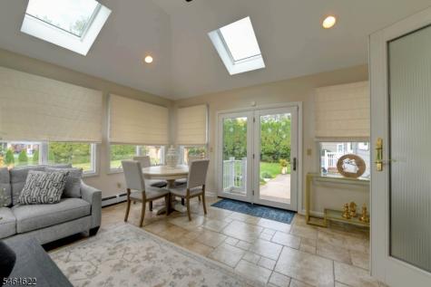 31 W End Avenue Pequannock NJ 07444