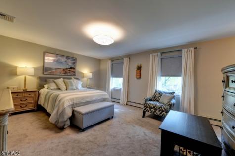 31 W End Avenue Pequannock NJ 07444