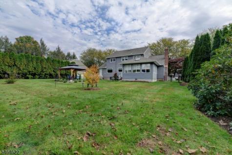 31 W End Avenue Pequannock NJ 07444