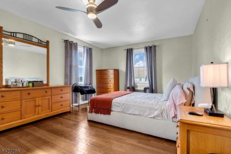 87 Keer Avenue Newark NJ 07112