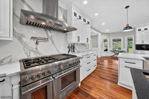 153 Old Beekman Road South Brunswick NJ 08852