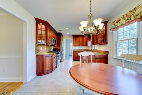 445 Brookview Court Branchburg NJ 08876