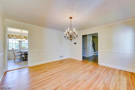 445 Brookview Court Branchburg NJ 08876