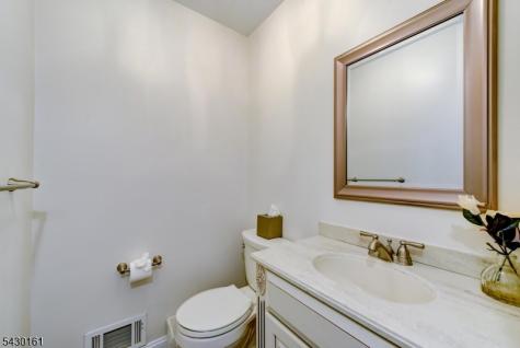 445 Brookview Court Branchburg NJ 08876