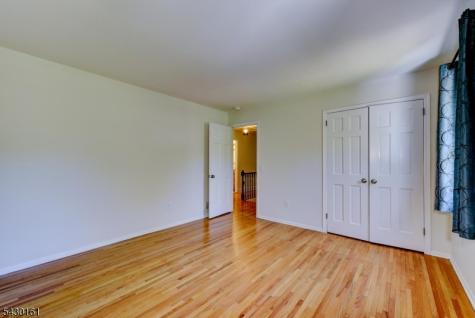445 Brookview Court Branchburg NJ 08876