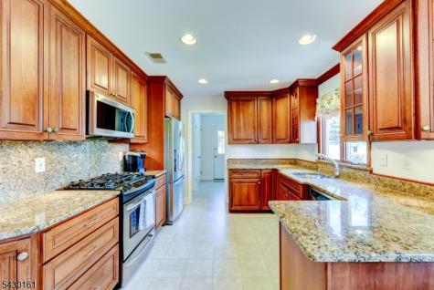 445 Brookview Court Branchburg NJ 08876