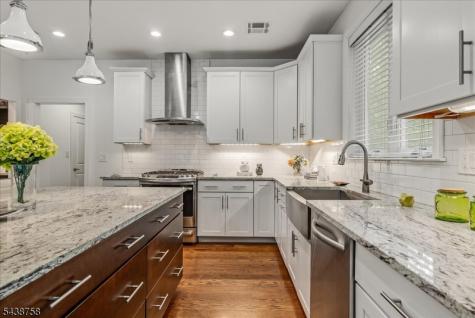 19 Erskine Drive Morristown NJ 07960