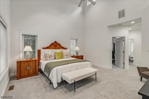 19 Erskine Drive Morristown NJ 07960
