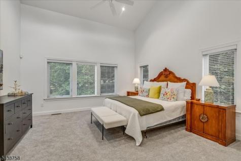 19 Erskine Drive Morristown NJ 07960